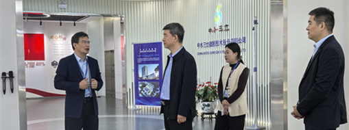 點對點精準服務(wù) 實打?qū)嵵蠹偫А不帐≌f(xié)副主席孫云飛訪企調(diào)研